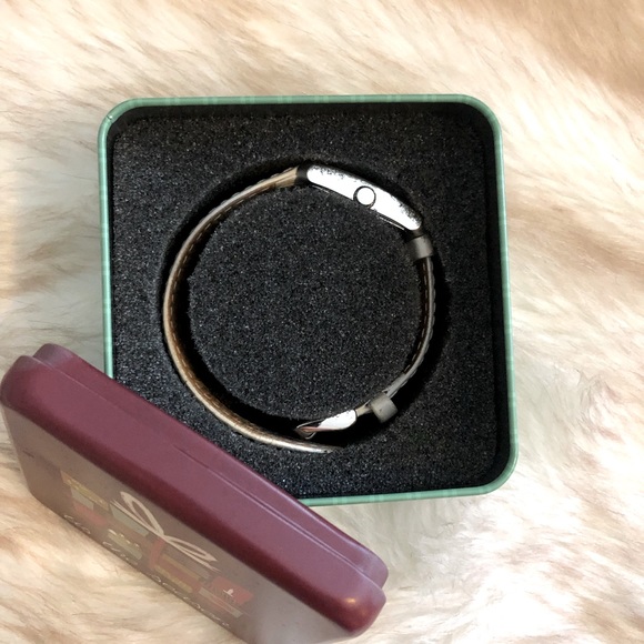 Fossil Watch - Picture 7 of 7